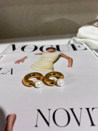 Orecchini a cerchio con perla ✨