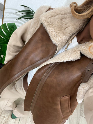 Gilet over