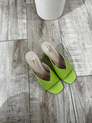 Scarpa con il tacco (scontate)