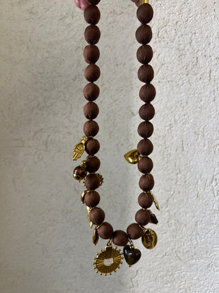 Collana con ciondoli
